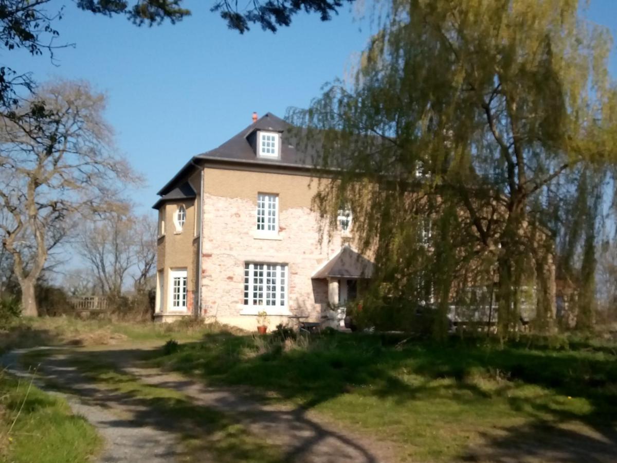 Le Chevalier Des Marettes Bed & Breakfast Airel Luaran gambar