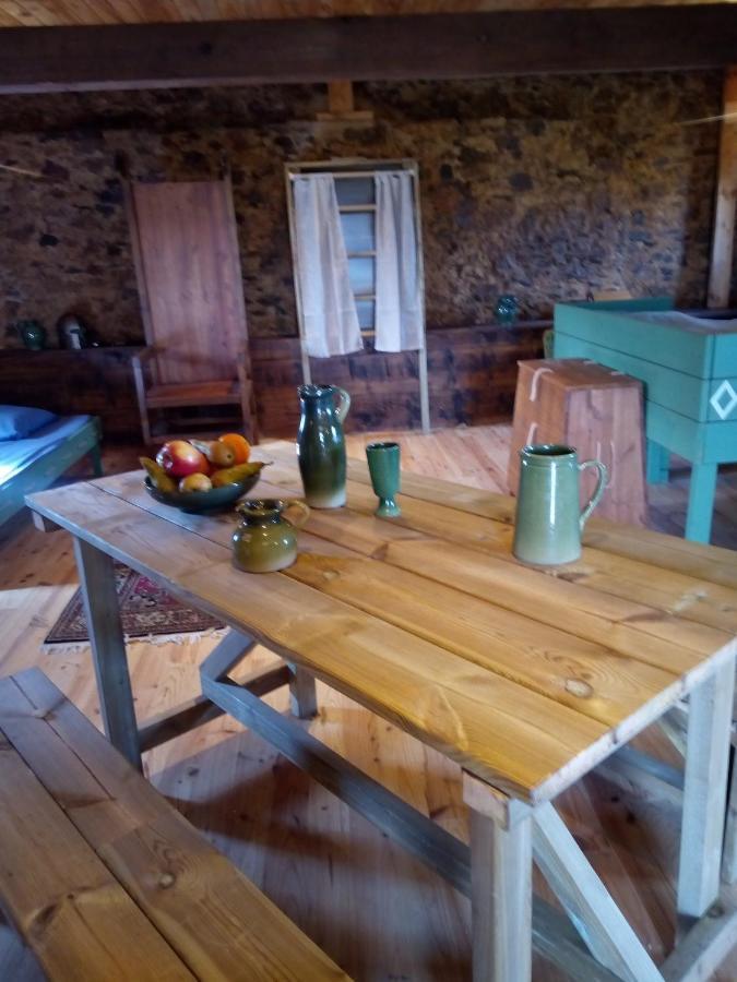 Le Chevalier Des Marettes Bed & Breakfast Airel Luaran gambar